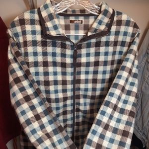 Warm zipup jacket (size small)